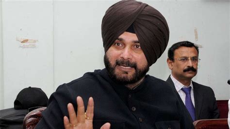 BREAKING Congress Navjot Singh Sidhu Faces 1 Year Jail Sentence By SC