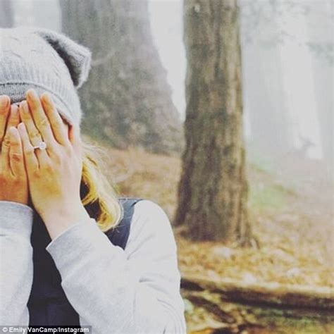 Emily Vancamp Takes To Instagram To Announce Engagement Daily Mail Online