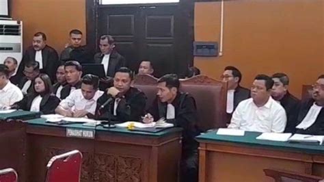 Petugas Swab Dihadirkan Sebagai Saksi Sebut Ferdy Sambo Tak Ikut Pcr