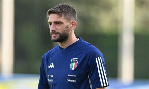 Mercato Juve Cosa Succede Con Berardi Le Ultime Ilbianconero