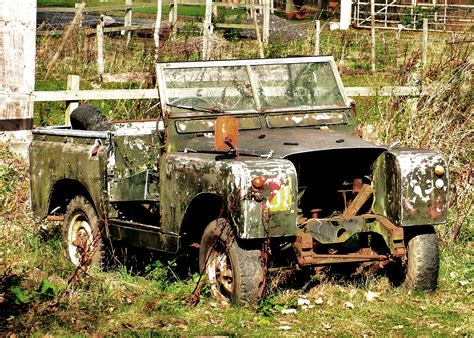 Fotos Gratis Coche Jeep Ejército Vehículo Abandonado Máquina