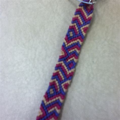 Normal pattern #9136 | BraceletBook