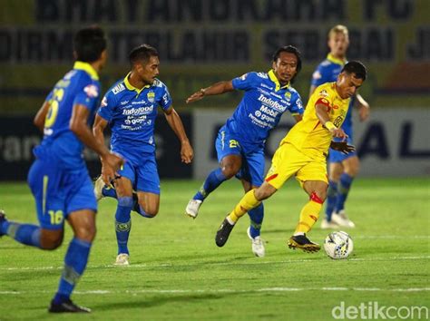 Uji Coba Persib Vs Bhayangkara Fc Batal Digelar