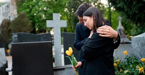 Cómo deben los padres cristianos manejar la muerte de un niño