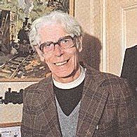 Rev. W. Awdry Death Fact Check, Birthday & Date of Death