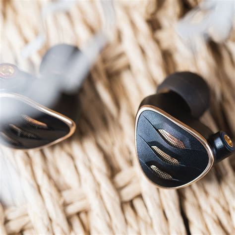 FiiO FH5s Pro Quad-Driver Hybrid IEMs Online