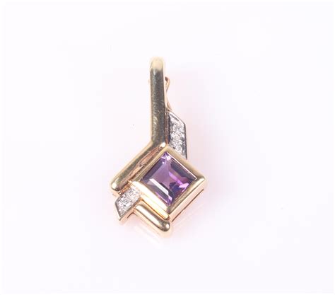 Moderner Amethyst Diamant Anhänger Schmuck und Uhren 04 01 2024