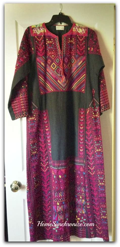 The Art Of Palestinian Embroidery Palestinian Embroidery Dress