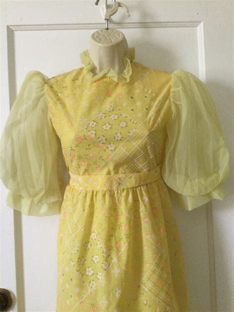 Yellow Floral 1970’s Vintage Midi Dress - Yellow Flor… - Gem