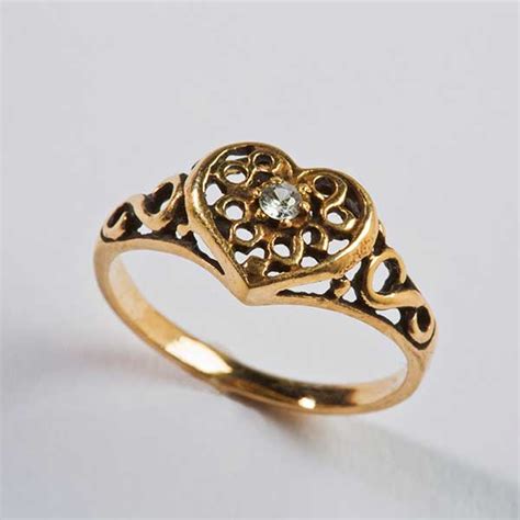 Gold Filigree Heart Ring With Diamond California Collectors