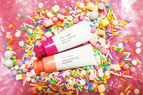 Glossier Cloud Paint Review | Style Vanity