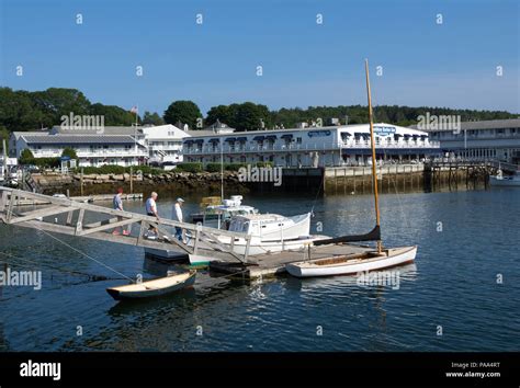 Boothbay harbor inn hi-res stock photography and images - Alamy