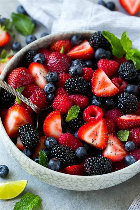 Simple Mixed Berry Fruit Salad | Healthy Fitness Meals