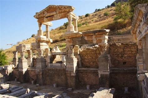 A Enthralling Day Ephesus And Pamukkale Tour From Bodrum