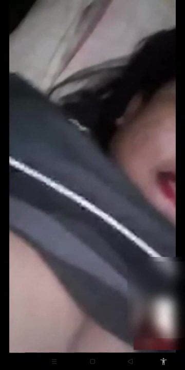 Indonesia Girl Rien Shown Boobs Indonesian Hermaphrodite Porn XHamster