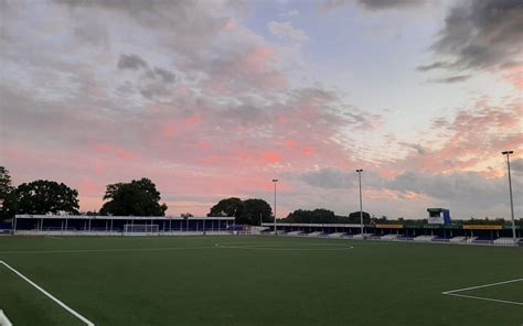 Braintree Town Return To New Lodge Billericay Town Fc