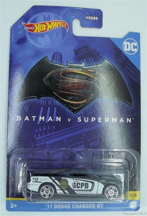 Hot Wheels Batman Vs Superman Dodge Charger Rt Dc Comics Blue Comic Collectibles