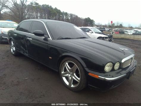 VIN SAJWA79B66SG50215 JAGUAR XJ 2006 Historia Del Auto Stat Vin