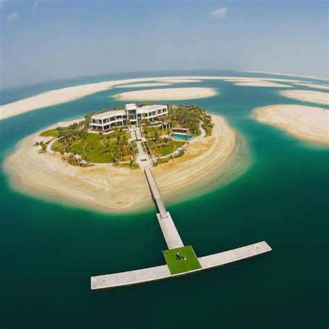 The World Islands, Dubai – Marie Chase