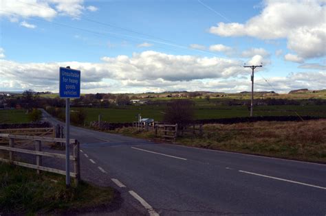 Glovershaw Lane Baildon Habiloid Cc By Sa Geograph Britain