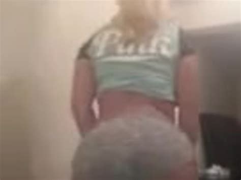 Pawg Ass Clapping