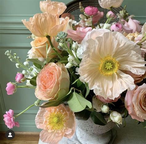 diy floral arrangement tutorial pink poppy bouquet pink poppies