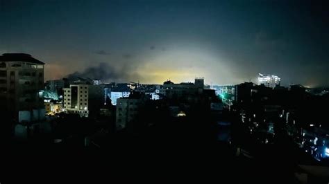 Sem Gua Ou Luz A Noite Em Gaza Ap S Cerco De Israel Derrubar