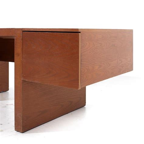 Roger Sprunger For Dunbar Mid Century Executive Oak Desk For Sale At