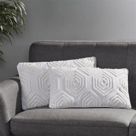 Stylish Throw Pillow Ideas For Grey Couches