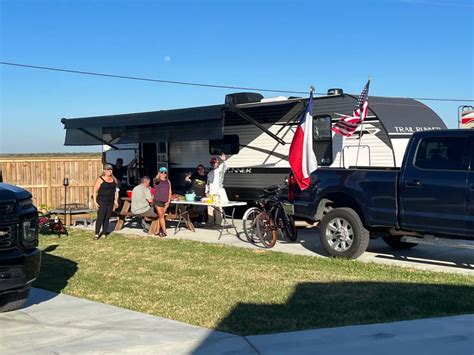 Relaxing Rv Experience In Texas Waterside Rv Resort