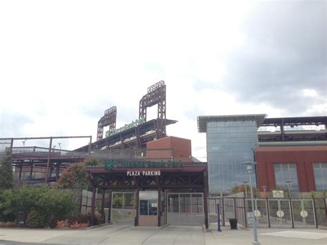 Plaza Parking - Parking in Philadelphia | ParkMe