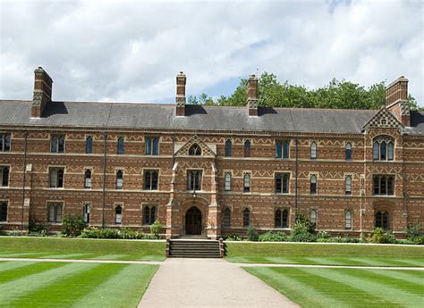 140+ College Dorm Oxford England Education Building Oxford University ...