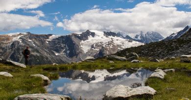 Kamloops Hiking Club – On the Trails