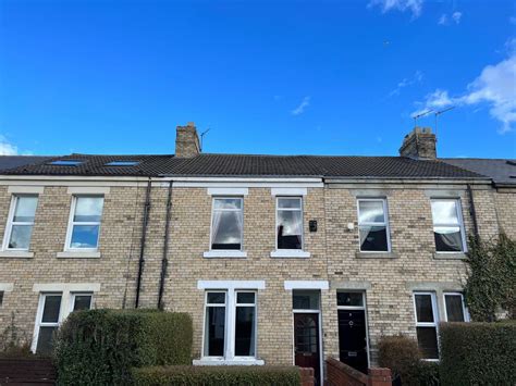 Hedley Street Gosforth Newcastle 2 Bed Terraced House £215 000