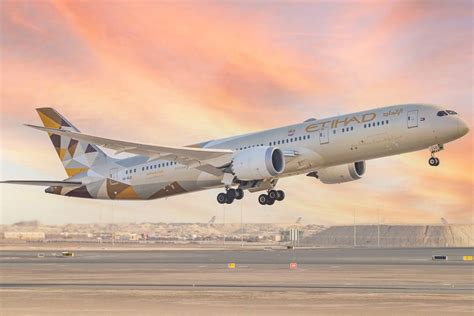 Etihad Airways Rating 2024 - Honor Laurene