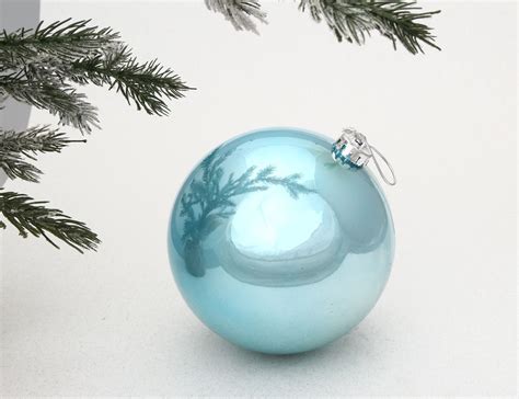 Пластиковый шар, глянцевый, ярко-голубой, 150 мм, Winter Deco 1135102 ...