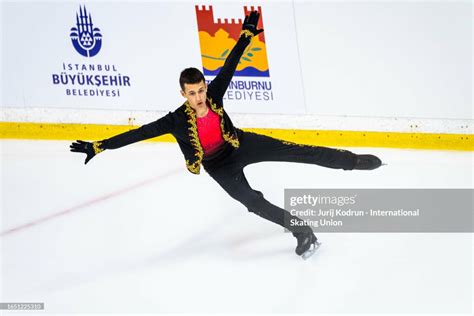 Элиас Сайед: информация о фигуристе