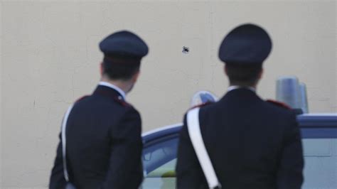 Milano Picchiati Perch Gay Fuori Dalla Discoteca Arresti Lapresse