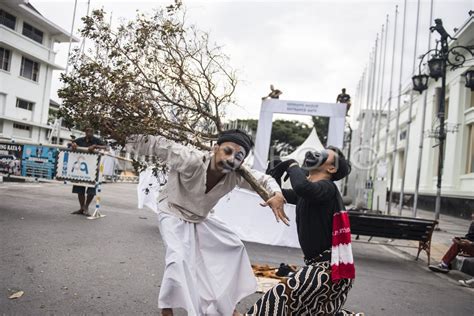 AKSI TEATERIKAL JAGA PERDAMAIAN ANTARA Foto