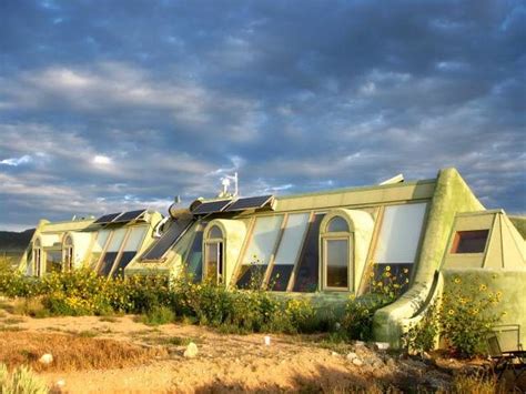 Green Home Taos New Mexico Earthship Home Earthship Earthship Taos