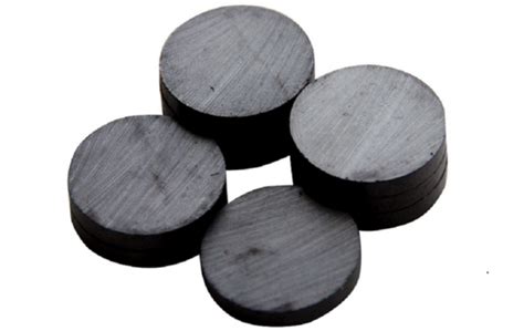 Ceramic Disc Magnet Manufacturer in China - Dailymag