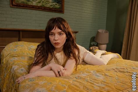 Sophie Thatcher Nude Leaks Photo Fapopedia