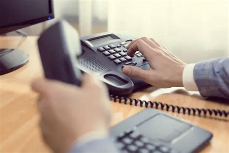 5 Features To Look For In Small Business Phone Service Providers