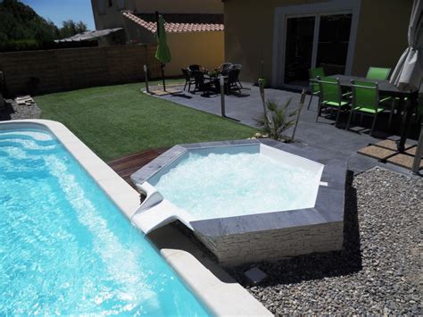 Jacuzzi D Bordement Pour Piscine Coque D Tails De La Piscine Coque