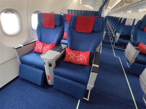 Sichuan Airlines To Use Recaro For New Aircraft Aviation Business News