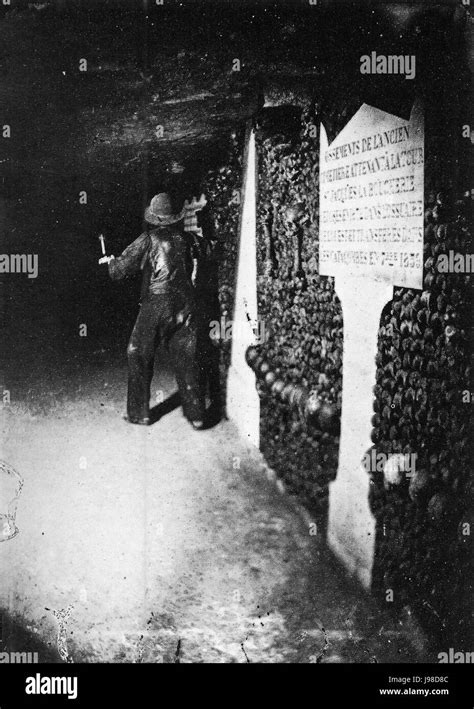 Nadar Catacombes De Paris Nps Stock Photo Alamy