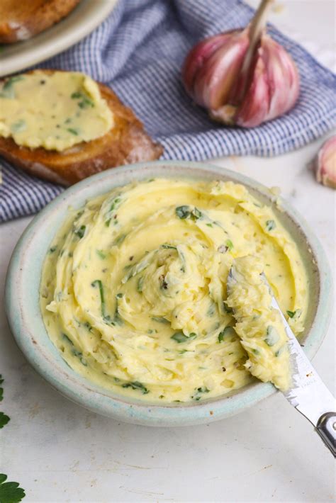 How to Make Garlic Butter - About a Mom