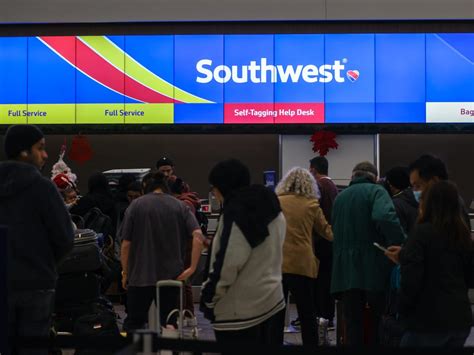 Video Shows The Southwest Pilot Handing Out Coffee To Stranded