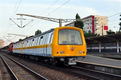 Forumul Metrou Ușor Trenurile de metrou din București Trenurile și