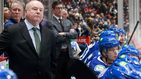 NHL Odds, Pick & Preview: Bruins vs. Canucks (Dec. 8)